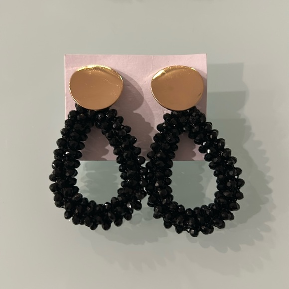 Glass beaded drop stud dangle earrings - Picture 2 of 3